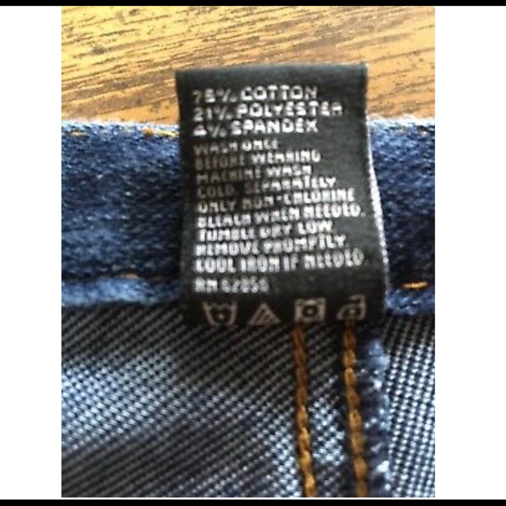 CLEARANCE 🌈Hue Denim pull up jean jeggings - Picture 3 of 3
